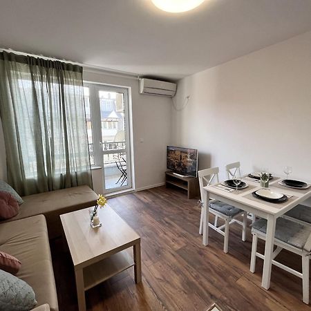 Central Cosy, Fully Renovated 2Bd Near The Cathedral Varna Exterior foto