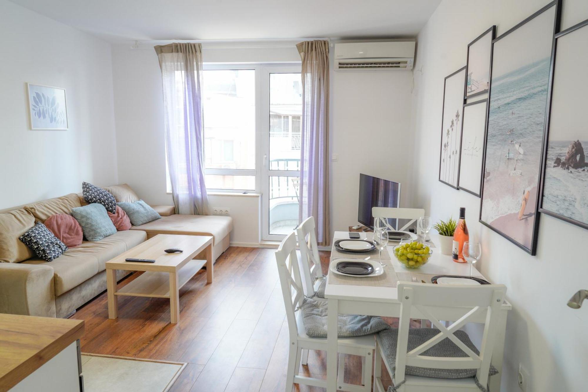Central Cosy, Fully Renovated 2Bd Near The Cathedral Varna Exterior foto