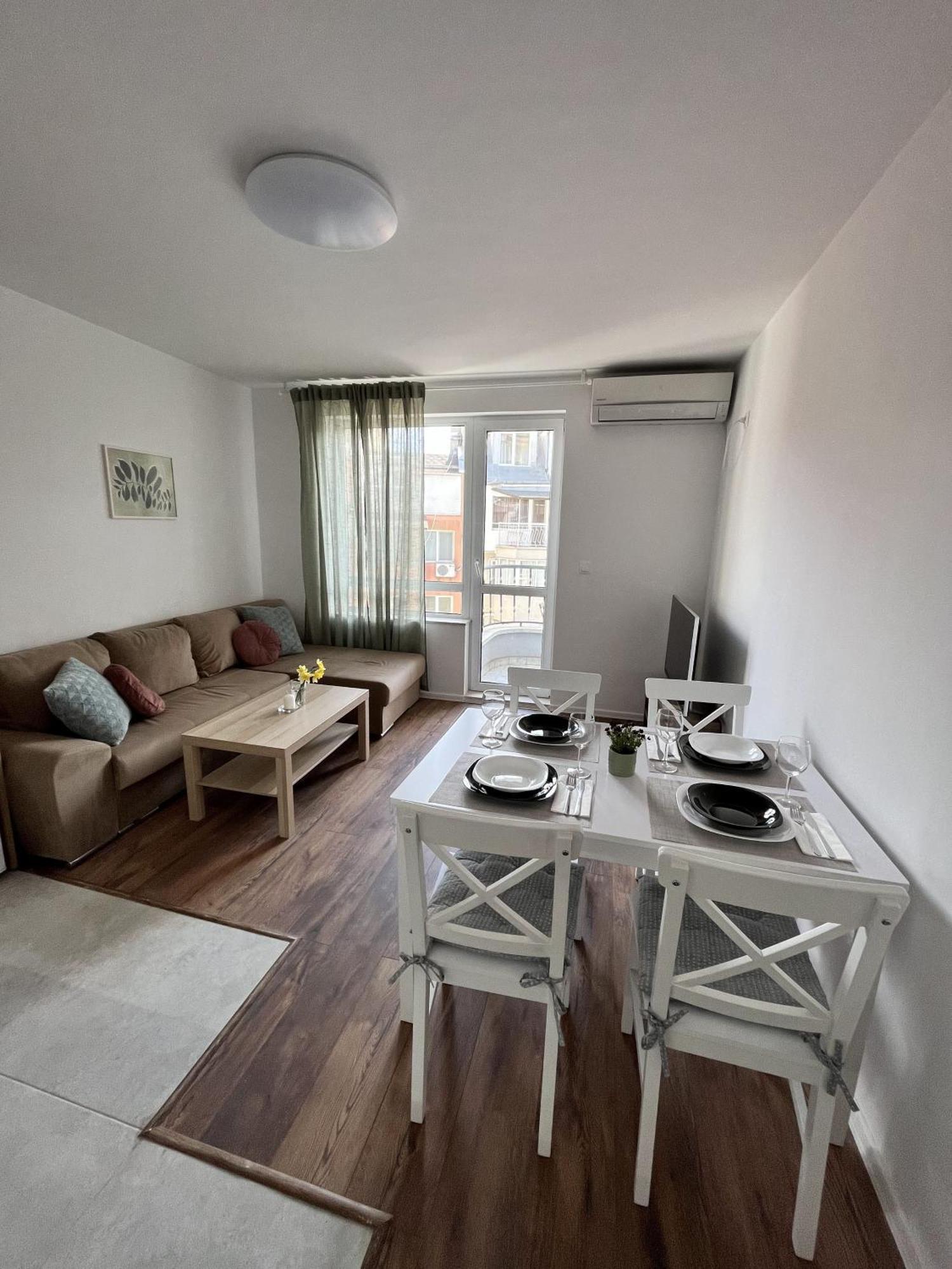 Central Cosy, Fully Renovated 2Bd Near The Cathedral Varna Exterior foto